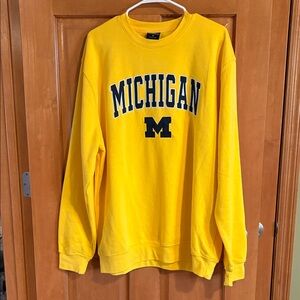 Colosseum Michigan Crewneck Sweatshirt in Maize with Navy Lettering